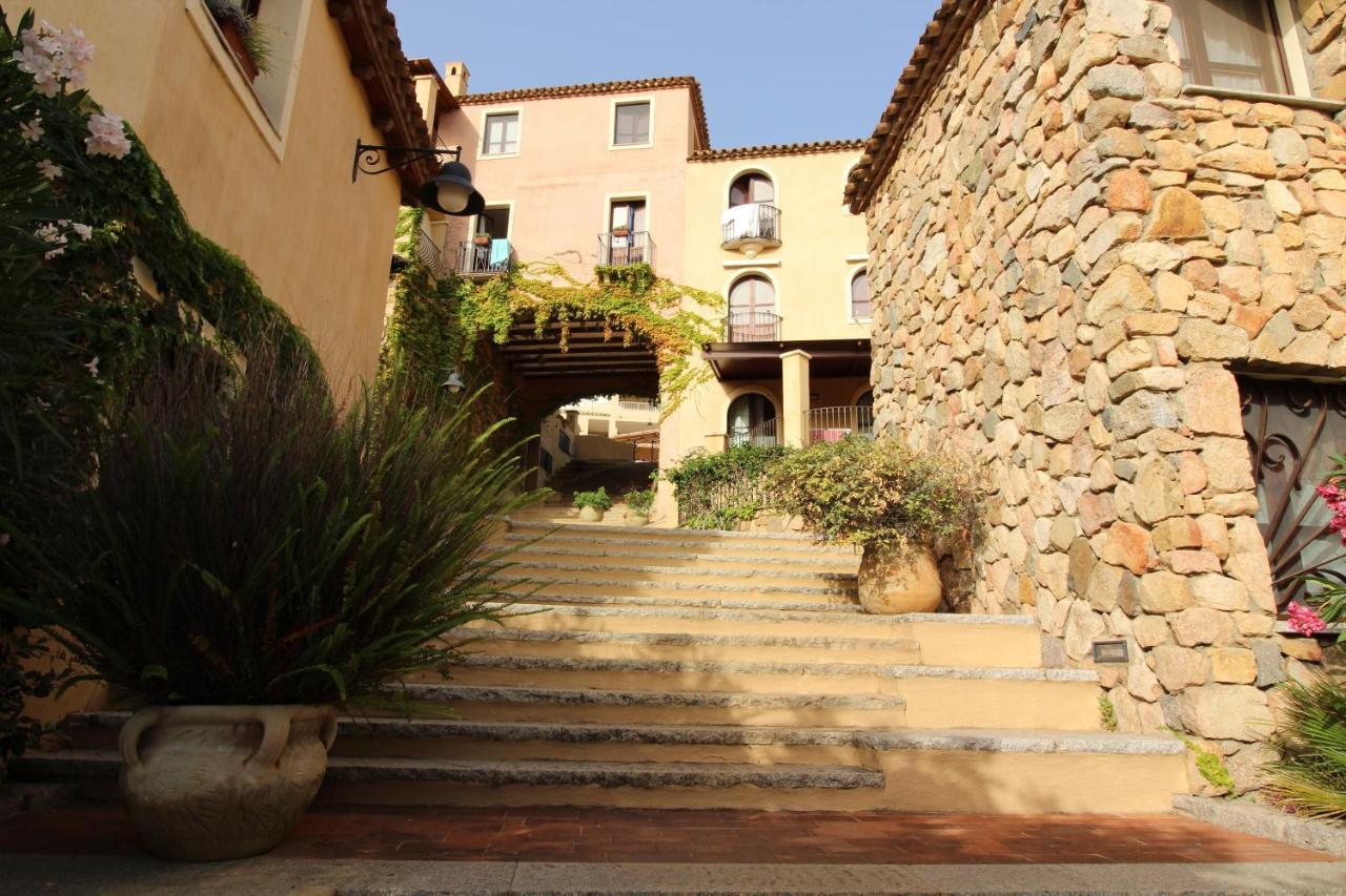 Home Vicinissima Alle Favolose Spiagge Di Villasimius Exterior photo
